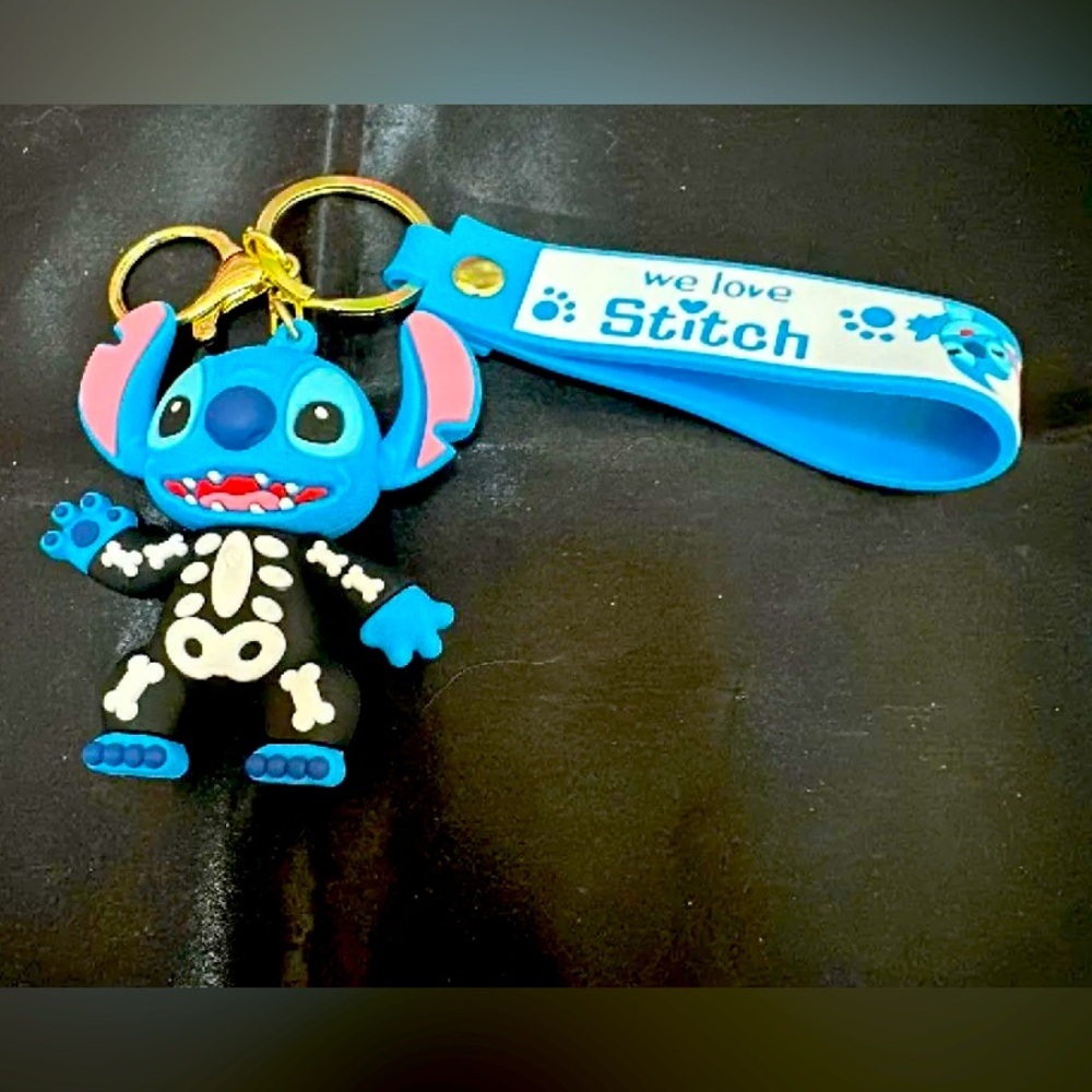 Disney Halloween stitch, skeleton, silicone, keychain​